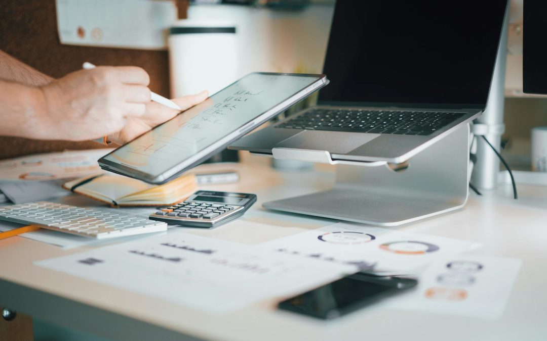 Ayudamos a tu entidad a presentar los impuestos de octubre